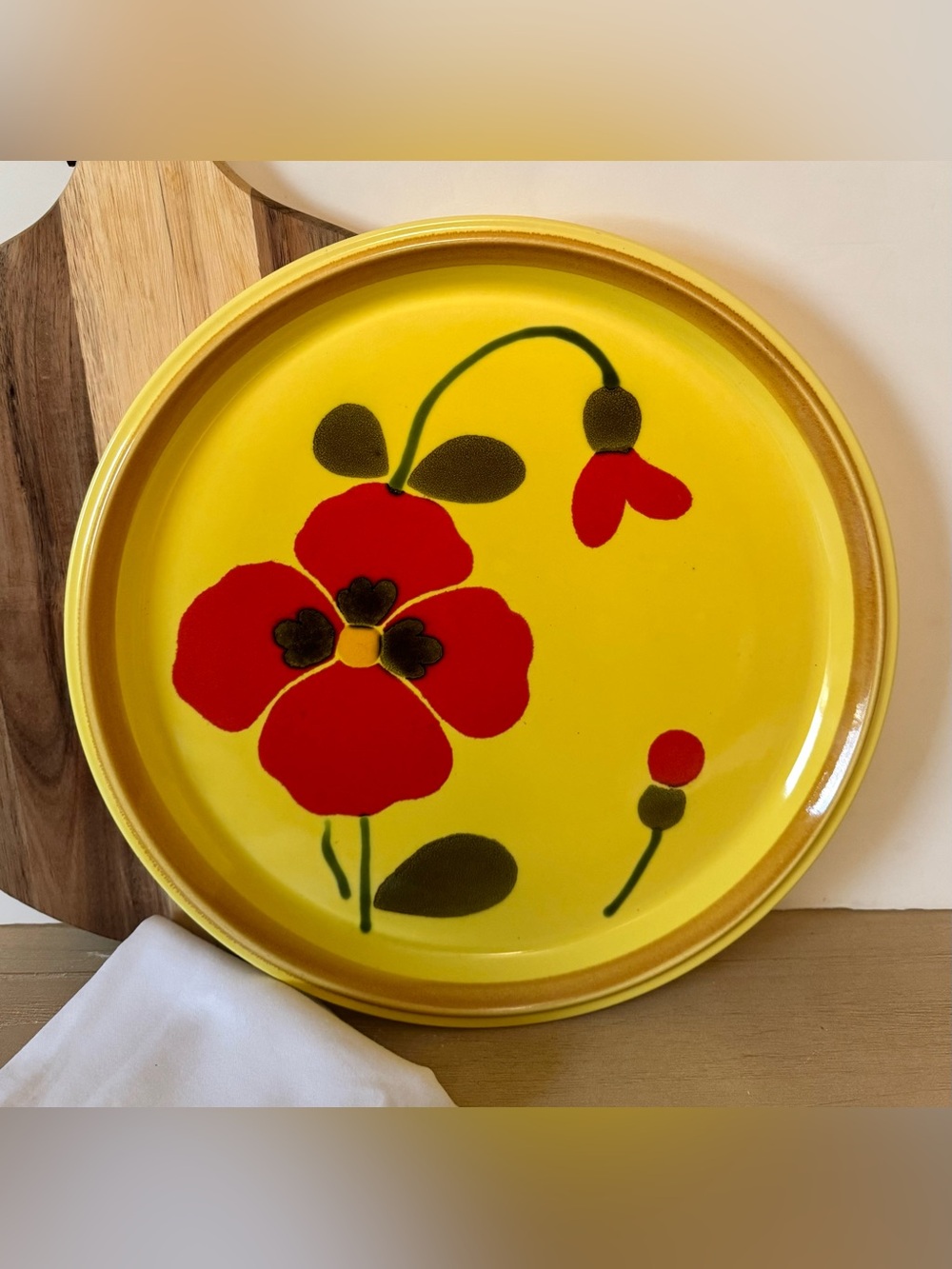 Mikasa Vintage Stone Lustre 'FLAMBE' Red Poppy 12.5" Serving Platter (E6301)